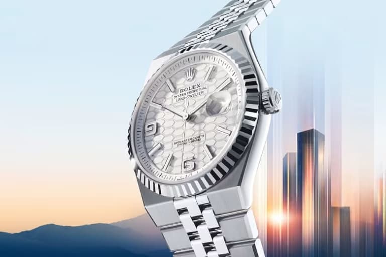 Rolex Oyster Perpetual Land-Dweller