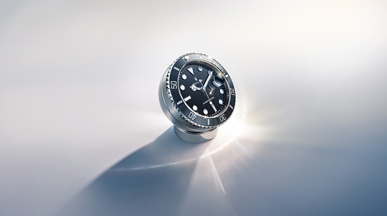 Rolex desk clock — Submariner-inspired